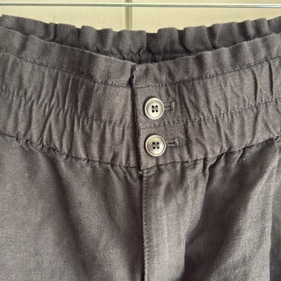 Madewell Black linen elastic waist shorts - Picture 3 of 7
